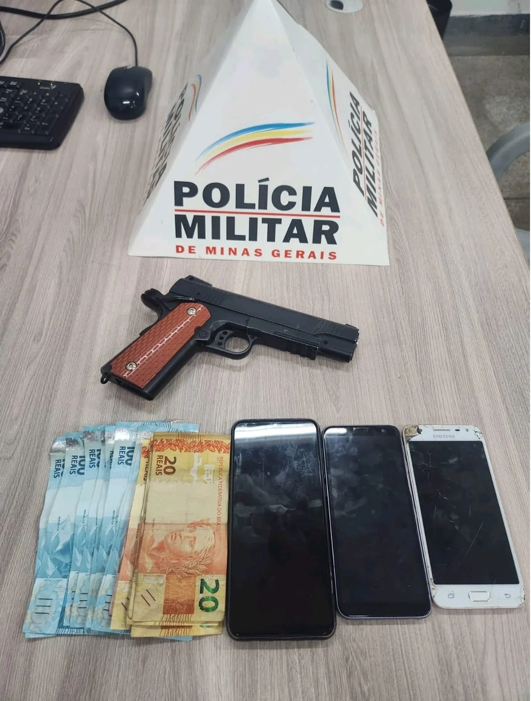 Polícia Militar prende bandidos de Uberlândia após cerco e perseguição em  Monte Alegre