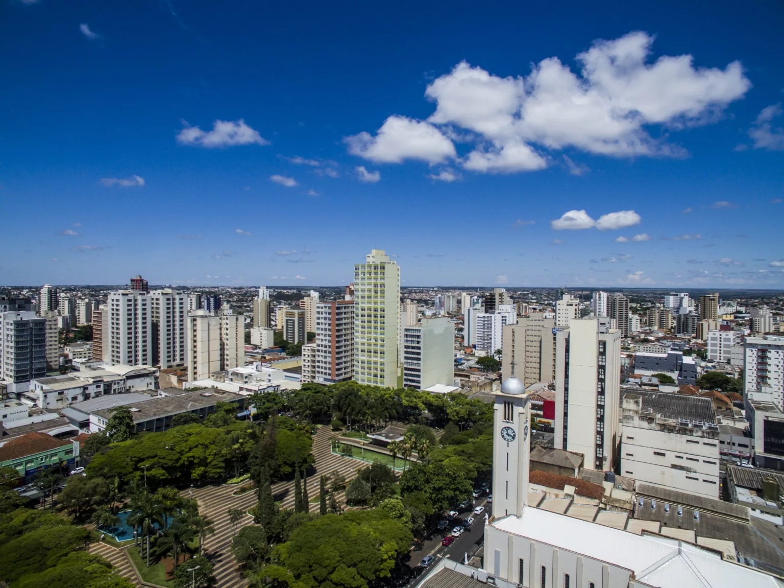 Vista aérea da cidade de Uberlândia