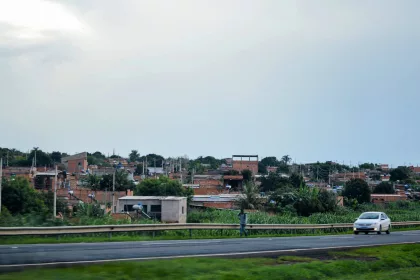 Imagens do assentamento Glória em Uberlândia