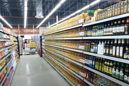 Imagem interna do Supermercado Leal em Uberlândia